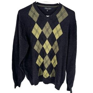 Grant Scott Men's Black and Yellow merino wool Argyle V-Neck Sweater